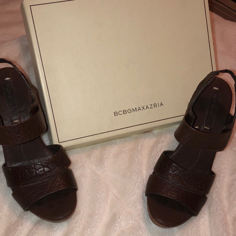 BCBG wedges